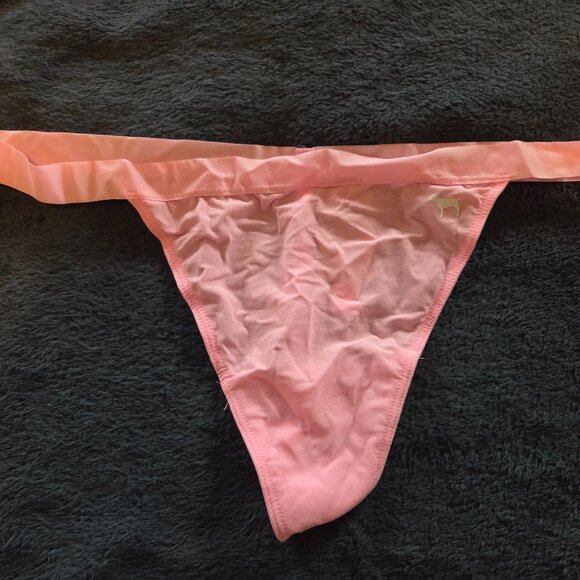 Victoria's Secret Pink! light pink V-string panties size XL - Picture 1 of 4